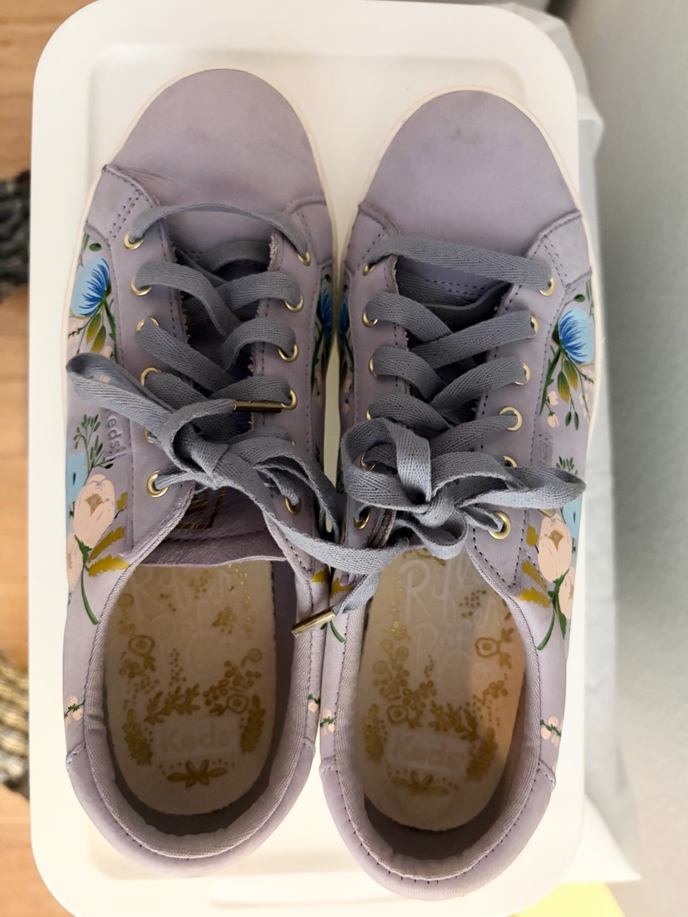 EUC Keds x Rifle Paper Co. Ace Low-Top Leather Sneaker in Botanical/Forever Blue - Picture 8 of 11